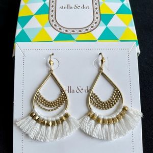 Stella & Dot Roman Chandelier Earrings